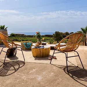  Alloggio per agriturismo Tenuta Bukkuram Italia