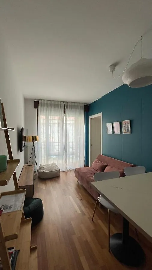 Bocconi 1 Bdr With Style Lejlighed Milano Italien